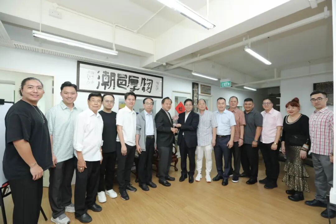 图片_2025-10-21_120835_332