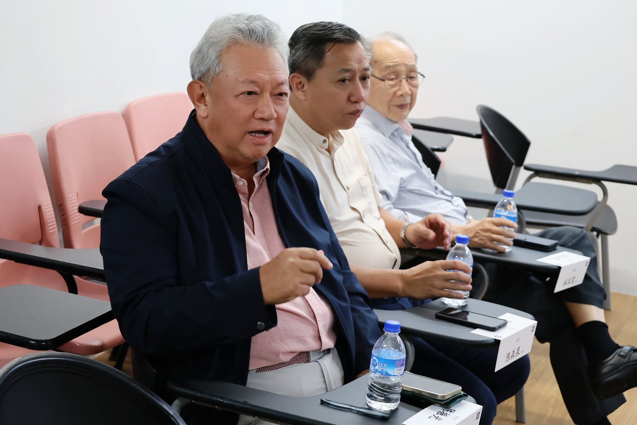 汕头市中医医院代表团07
